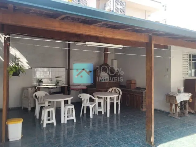 Sobrado com 315m² 3 quartos e 3 banheiros, à venda, no bairro Jardim Sao Dimas em São José dos Campos