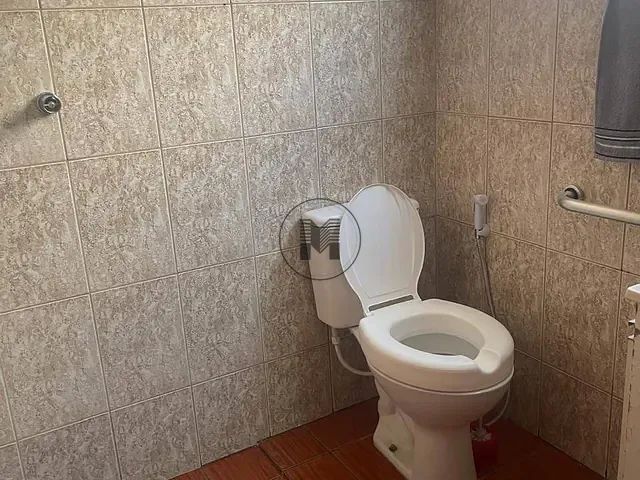 Sobrado 4 quartos e 4 banheiros, à venda, no bairro Núcleo Residencial Adhemar de Barros em Guaratinguetá