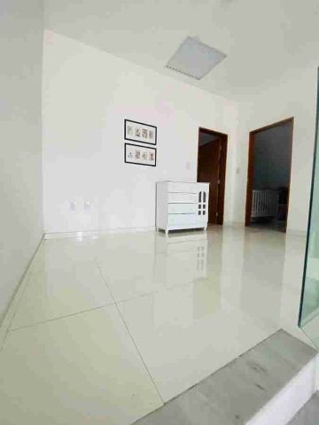 Sobrado com 250m² 3 quartos e 3 banheiros, à venda ou para alugar, no bairro Loteamento Residencial Carangola em Pindamonhangaba