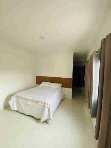 Sobrado com 250m² 3 quartos e 3 banheiros, à venda ou para alugar, no bairro Loteamento Residencial Carangola em Pindamonhangaba