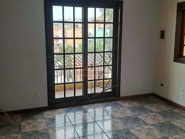 Sobrado com 150m² 2 quartos e 2 banheiros, à venda, no bairro Vila Engenho Novo em Barueri