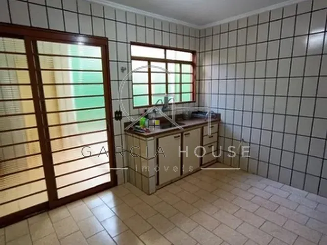 Sobrado com 100m² 2 quartos e 2 banheiros, à venda, no bairro Jardim José Sampaio Júnior em Ribeirão Preto