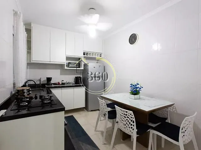 Sobrado 2 quartos e 2 banheiros, à venda, no bairro Penha de França em São Paulo
