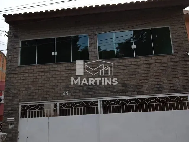 Sobrado 5 quartos e 4 banheiros, à venda, no bairro Jardim dos Moraes em Embu das Artes
