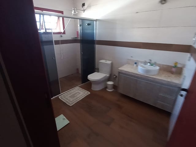 Sobrado 3 quartos e 2 banheiros, à venda, no bairro Santa Clara em Campinas