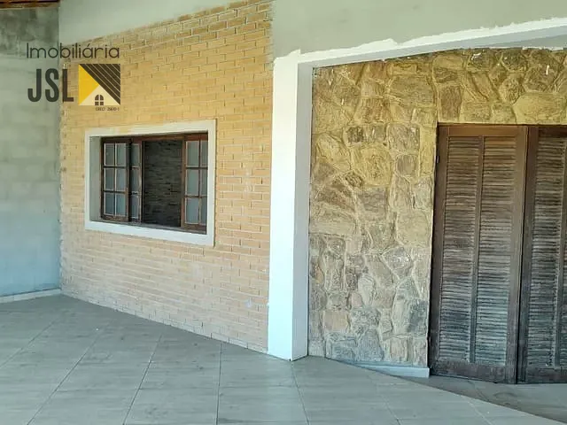 Sobrado com 140m² 3 quartos e 1 banheiro, à venda, no bairro Borda da Mata em Caçapava