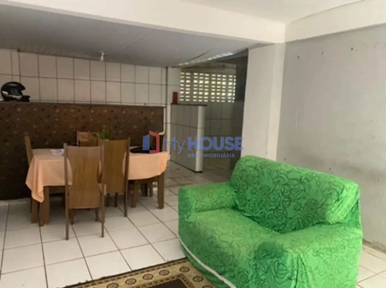 Casa, 7 quartos, 240 m² - Foto 3