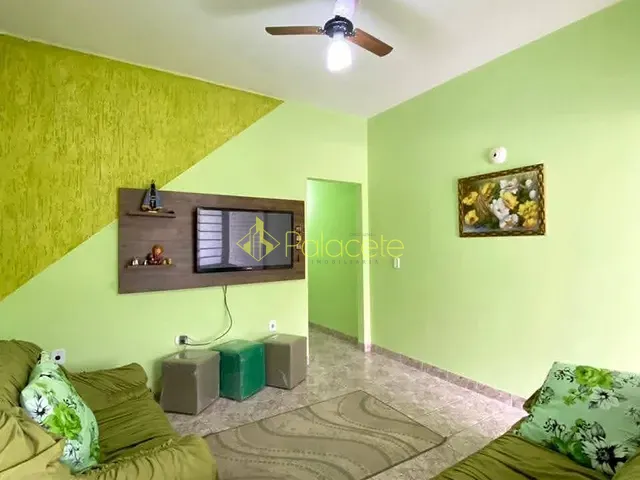 Sobrado com 102m² 6 quartos e 5 banheiros, à venda, no bairro São Sebastião em Aparecida