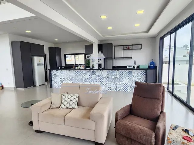 Sobrado com 483m² 4 quartos e 6 banheiros, à venda, no bairro Condomínio Reserva Saint Paul em Itu