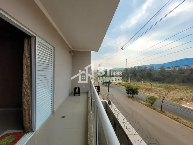 Sobrado com 150m² 3 quartos e 2 banheiros, à venda, no bairro Jardim Rio Branco em Andradas