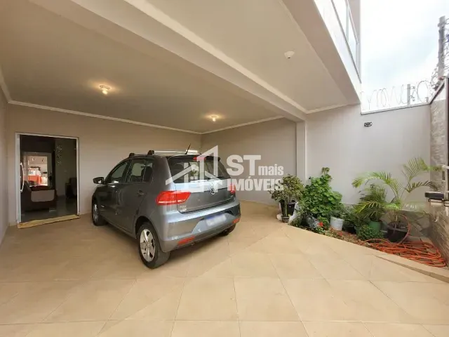 Sobrado com 150m² 3 quartos e 2 banheiros, à venda, no bairro Jardim Rio Branco em Andradas