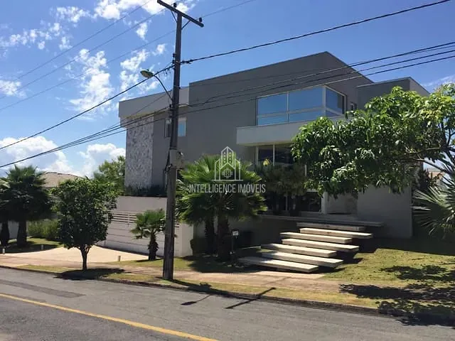 Casa com 601m² 4 quartos e 7 banheiros, à venda, no bairro Condomínio Florais Cuiabá Residencial em Cuiabá