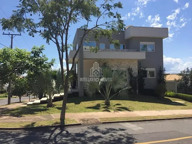 Casa com 601m² 4 quartos e 7 banheiros, à venda, no bairro Condomínio Florais Cuiabá Residencial em Cuiabá