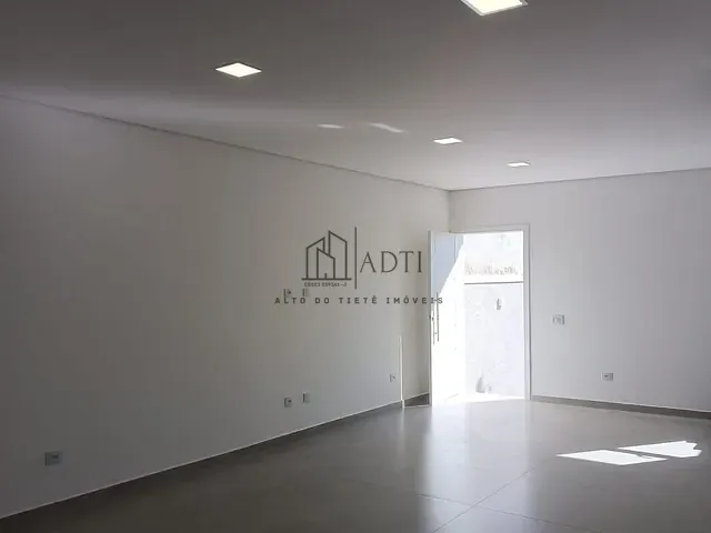 Sobrado com 140m² 3 quartos e 1 banheiro, à venda, no bairro Vila Santana em Mogi das Cruzes