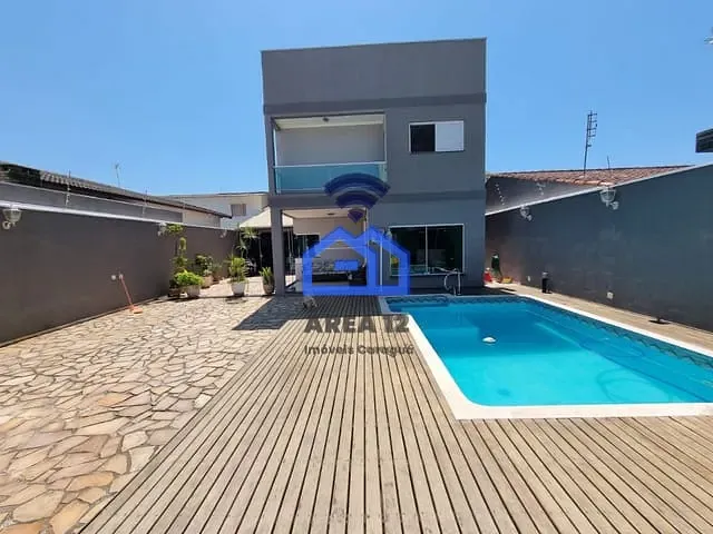 Sobrado com 250m² 3 quartos e 6 banheiros, à venda, no bairro Martim de Sá em Caraguatatuba