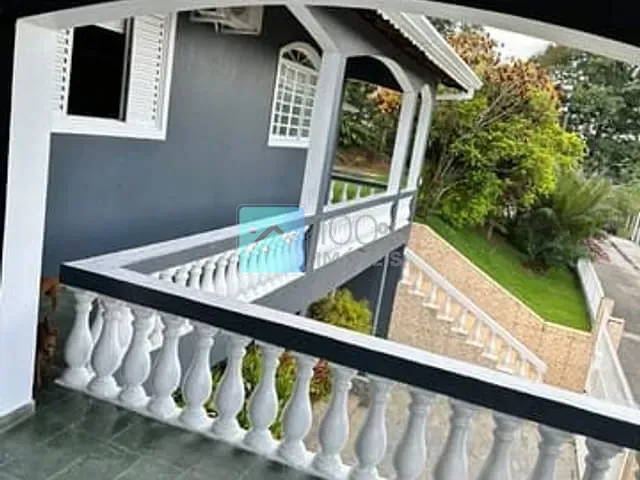 Sobrado com 900m² 3 quartos e 3 banheiros, à venda, no bairro Parque Nova Esperanca em São José dos Campos