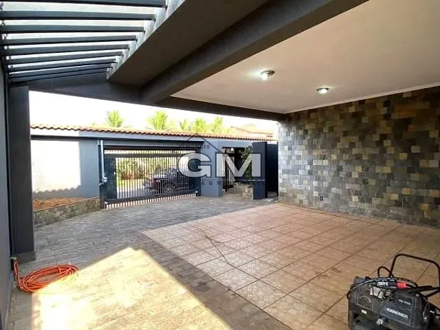 Sobrado com 420m² 5 quartos e 3 banheiros, à venda, no bairro Parque Residencial Lagoinha em Ribeirão Preto