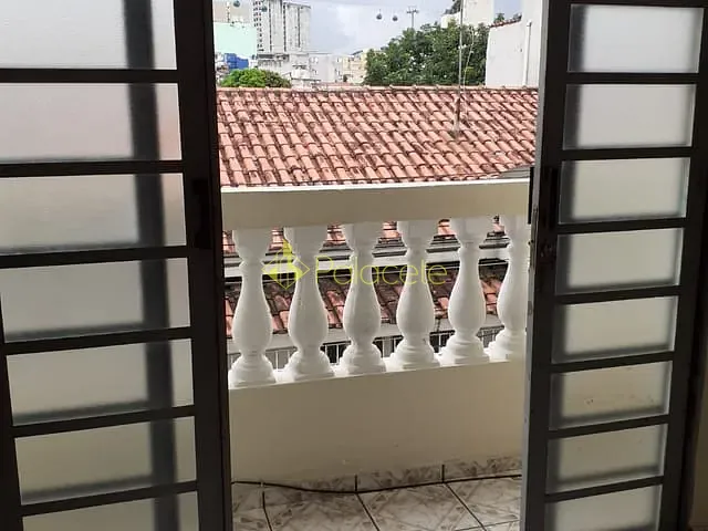 Sobrado com 72m² 3 quartos e 2 banheiros, à venda, no bairro SANTA RITA em Aparecida