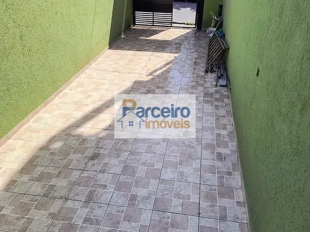 Sobrado 2 quartos e 2 banheiros, à venda, no bairro Parque Savoy City em São Paulo