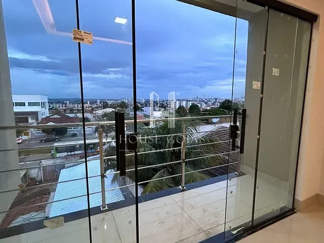 Sobrado com 250m² 3 quartos e 4 banheiros, à venda, no bairro Setor Gentil Meireles em Goiânia