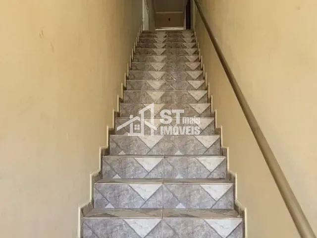 Sobrado com 150m² 3 quartos e 2 banheiros, à venda, no bairro Jardim Rio Branco em Andradas