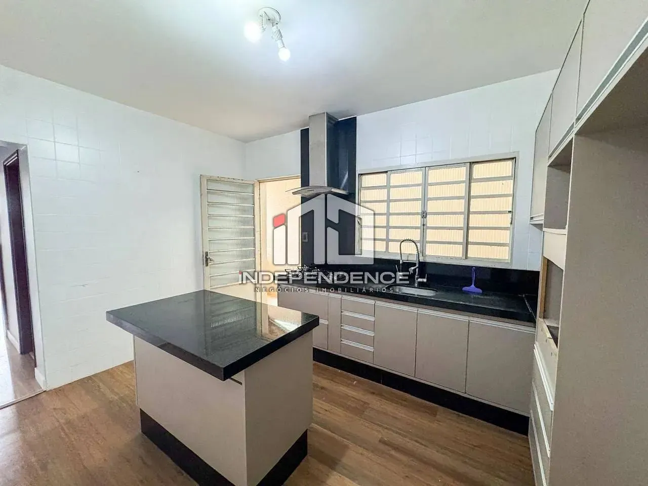 Sobrado, 3 quartos, 200 m² - Foto 5