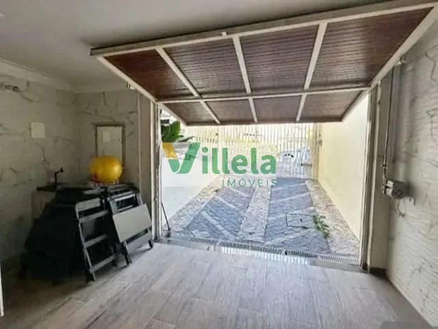 Sobrado 3 quartos e 2 banheiros, à venda, no bairro Jardim Tamandaré em Poá