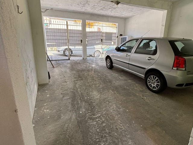 Sobrado com 128m² 3 quartos e 1 banheiro, à venda, no bairro Vila Camilópolis em Santo André