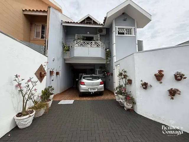 Sobrado com 473m² 5 quartos e 5 banheiros, à venda, no bairro Jardim Itália II em Maringá