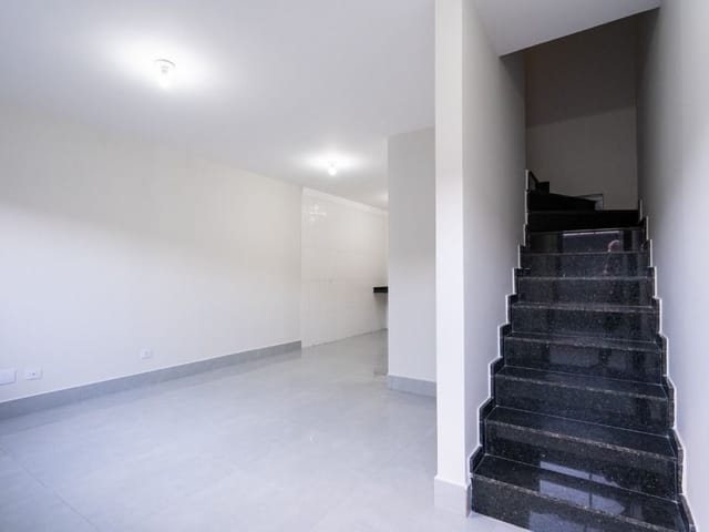 Sobrado com 600m² 3 quartos e 4 banheiros, à venda, no bairro Vila Bela em São Paulo