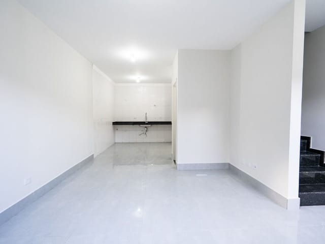 Sobrado com 600m² 3 quartos e 4 banheiros, à venda, no bairro Vila Bela em São Paulo