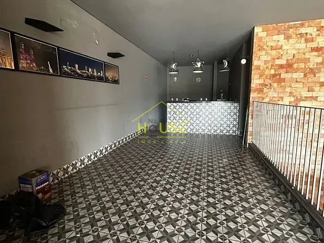 Sobrado à venda, no bairro Jardim Alvorada em Votuporanga