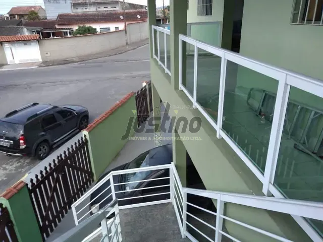 Sobrado com 290m² 1 quarto e 1 banheiro, à venda, no bairro Parque Balneário Itanhaem em Itanhaém