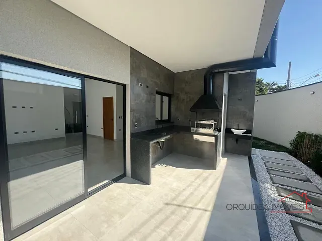 Casa com 232m² 3 quartos e 4 banheiros, à venda, no bairro Nova Gardênia em Atibaia