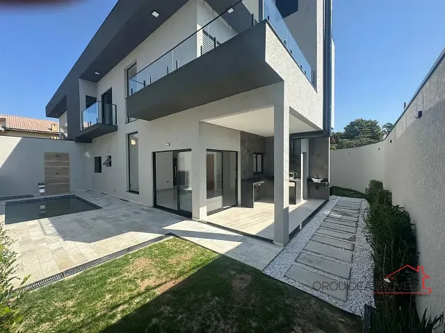 Casa com 232m² 3 quartos e 4 banheiros, à venda, no bairro Nova Gardênia em Atibaia