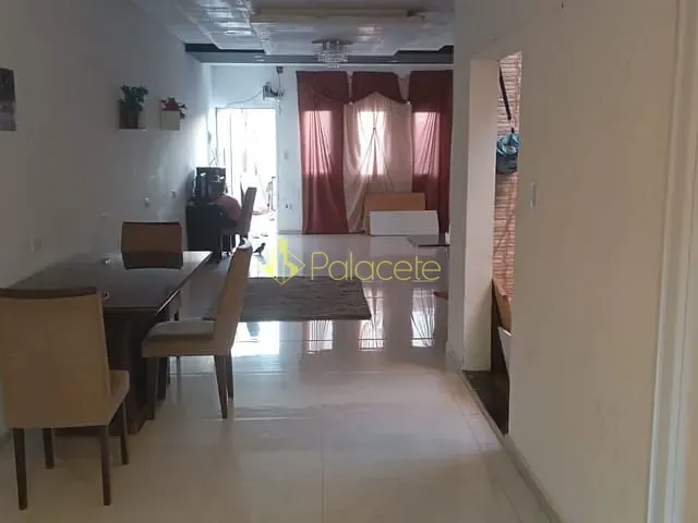 Sobrado com 125m² 3 quartos e 2 banheiros, à venda, no bairro Residencial e Comercial Portal dos Eucaliptos em Pindamonhangaba