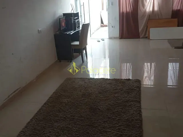 Sobrado com 125m² 3 quartos e 2 banheiros, à venda, no bairro Residencial e Comercial Portal dos Eucaliptos em Pindamonhangaba