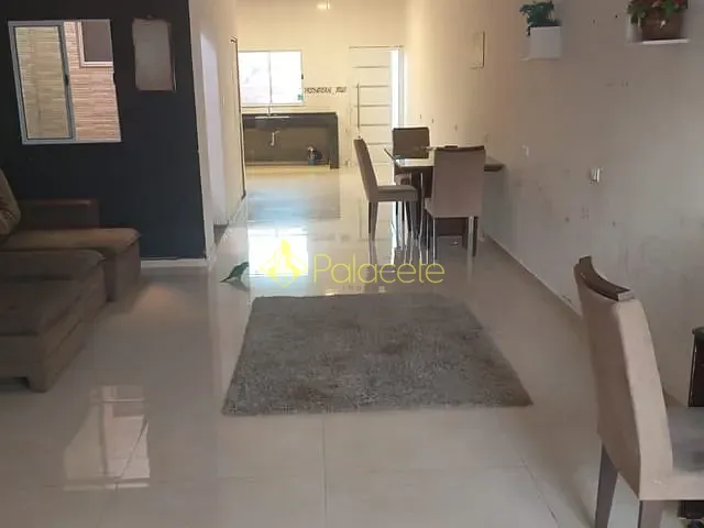 Sobrado com 125m² 3 quartos e 2 banheiros, à venda, no bairro Residencial e Comercial Portal dos Eucaliptos em Pindamonhangaba