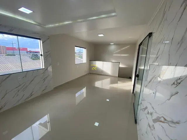 Sobrado com 176m² 3 quartos e 4 banheiros, à venda, no bairro Alto da XV em Guarapuava