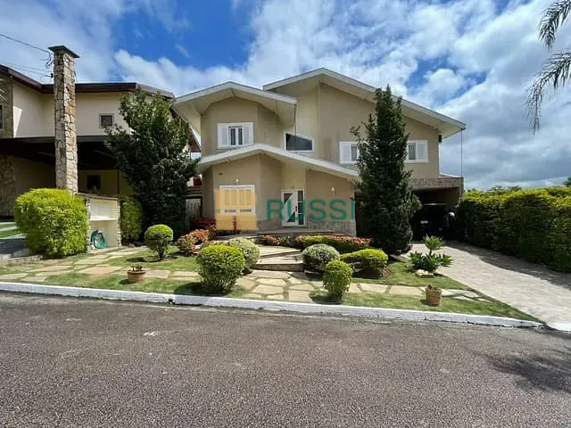 Sobrado com 544m² 4 quartos e 5 banheiros, à venda, no bairro Jardim Aquarius em São José dos Campos