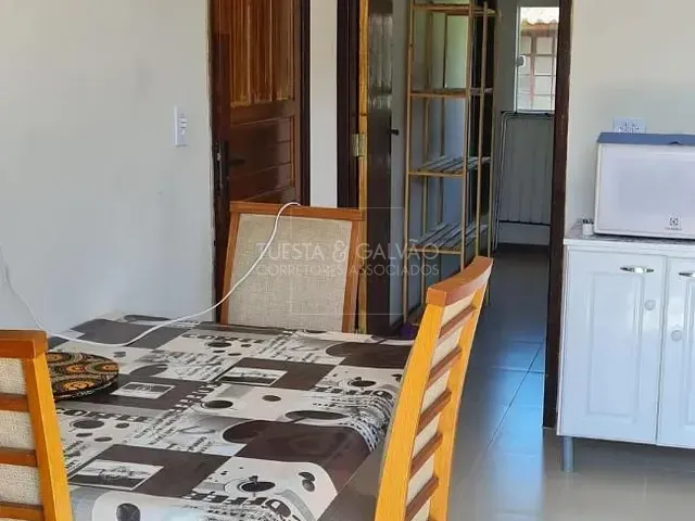 Sobrado com 210m² 7 quartos e 4 banheiros, à venda, no bairro Coroados em Guaratuba