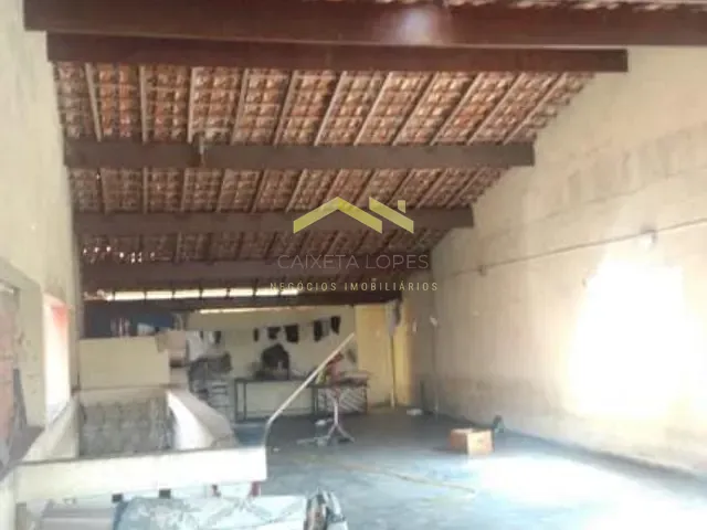 Sobrado com 130m² 2 quartos e 1 banheiro, à venda, no bairro Jardim São Roberto em São Paulo