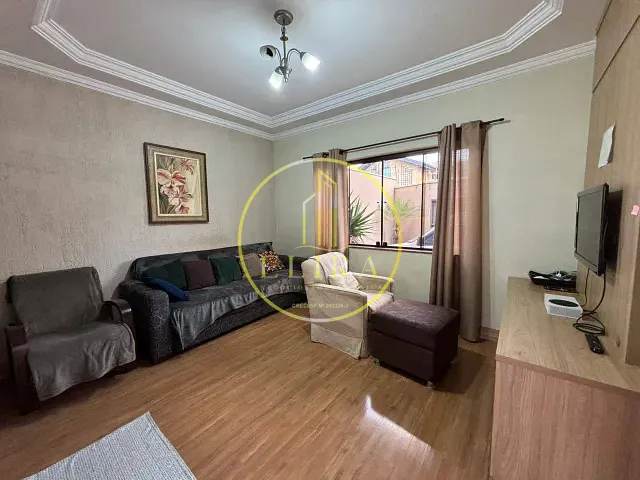 Sobrado com 300m² 3 quartos e 5 banheiros, à venda, no bairro Residencial Horto Florestal Jacyra I em Americana