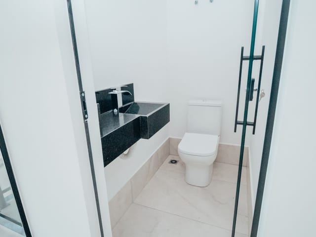 Foto do Sobrado - Sobrado Triplex frente ao Lago Igapó | Imobiliária GEUM