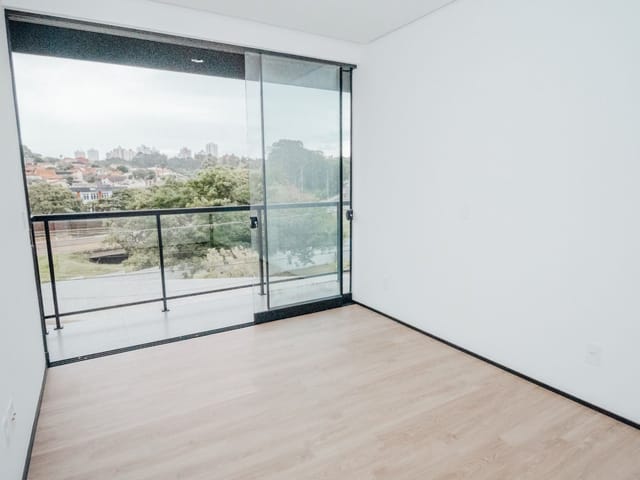 Foto do Sobrado - Sobrado Triplex frente ao Lago Igapó | Imobiliária GEUM