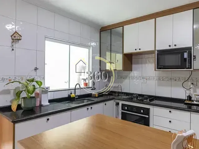 Sobrado 3 quartos e 4 banheiros, à venda ou para alugar, no bairro Vila Laís em São Paulo