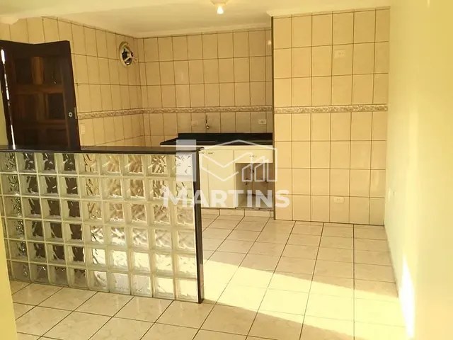 Sobrado 2 quartos e 1 banheiro, à venda, no bairro Parque Pinheiros em Taboão da Serra