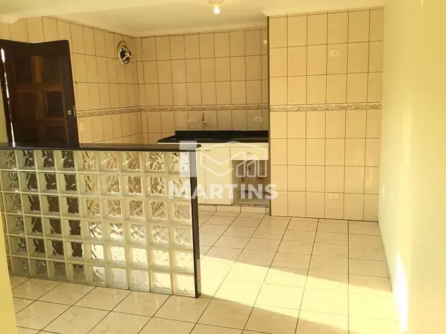Sobrado 2 quartos e 1 banheiro, à venda, no bairro Parque Pinheiros em Taboão da Serra