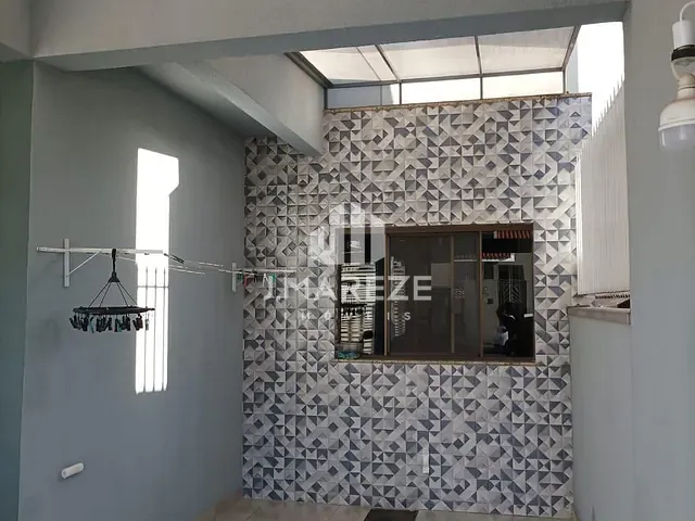 Sobrado com 110m² 3 quartos e 3 banheiros, para alugar, no bairro Vila Monte Castelo em Apucarana