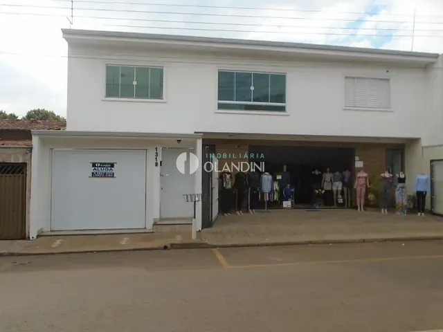 Sobrado com 100m² 2 quartos e 1 banheiro, para alugar, no bairro Parque Residencial Carolina em Artur Nogueira